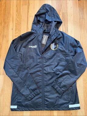 NWT Men’s Black Hooded Windbreaker Jacket